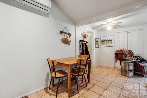55 Heavenly Lane Fairview NC 28730