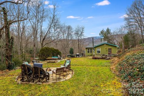 55 Heavenly Lane Fairview NC 28730