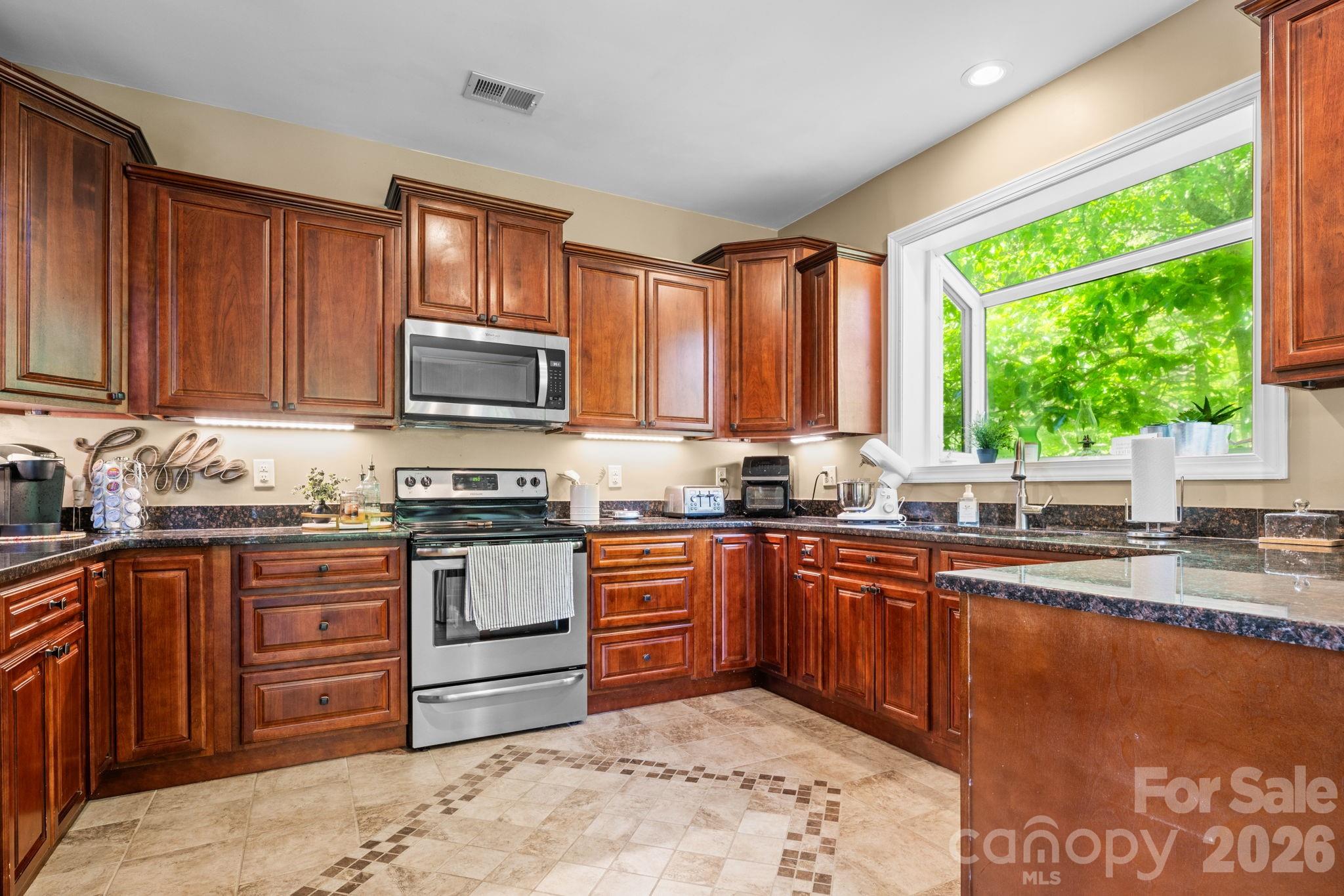 38 Beaus Valley Drive Roaring Gap NC 28668