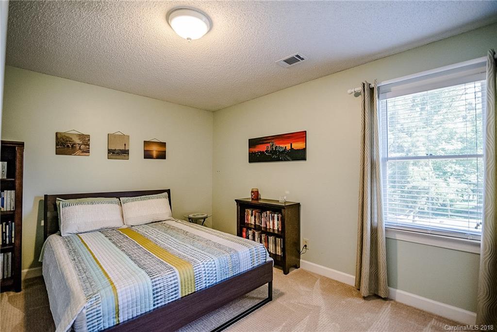 421 Grantchester Circle Charlotte NC 28262