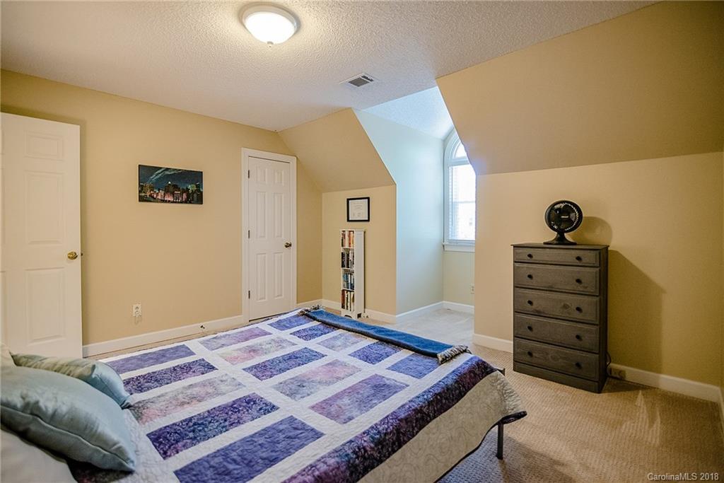 421 Grantchester Circle Charlotte NC 28262