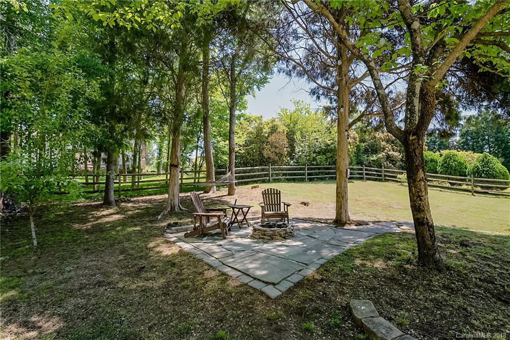 421 Grantchester Circle Charlotte NC 28262