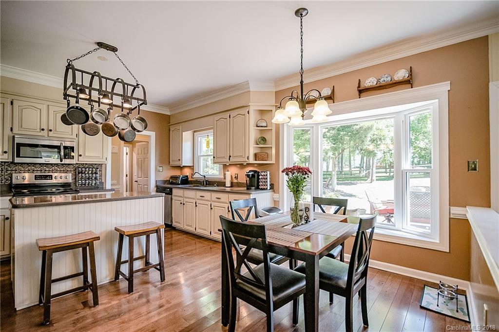 421 Grantchester Circle Charlotte NC 28262