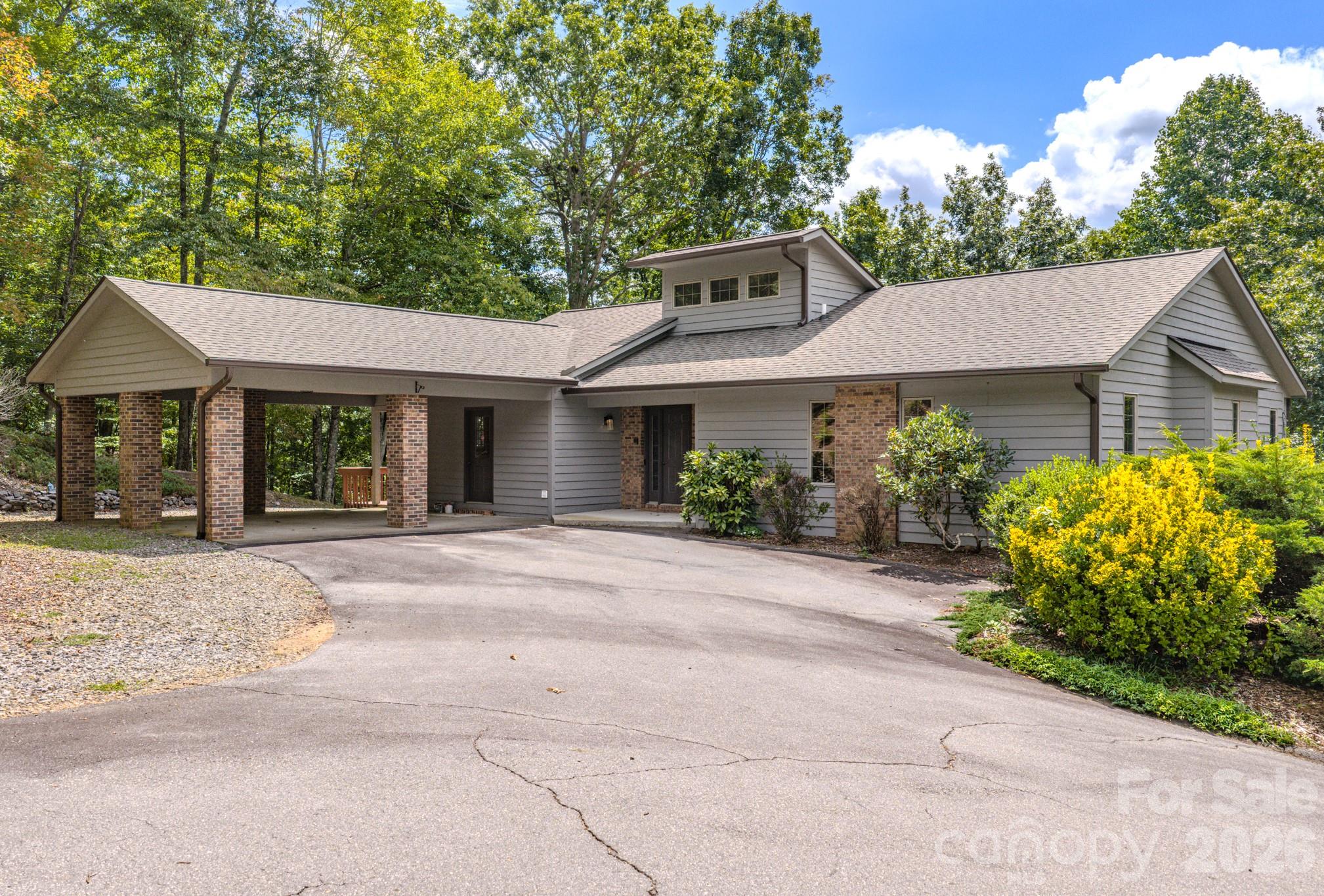 452 Cragmont Road Black Mountain NC 28711