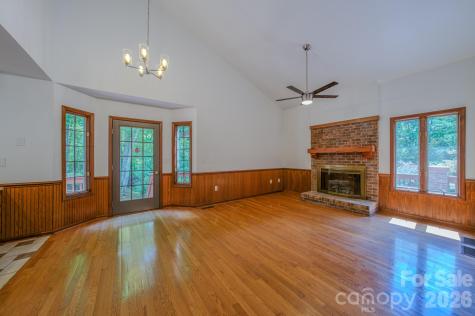 452 Cragmont Road Black Mountain NC 28711