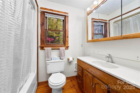 5 Rustic Ridge Drive Candler NC 28715