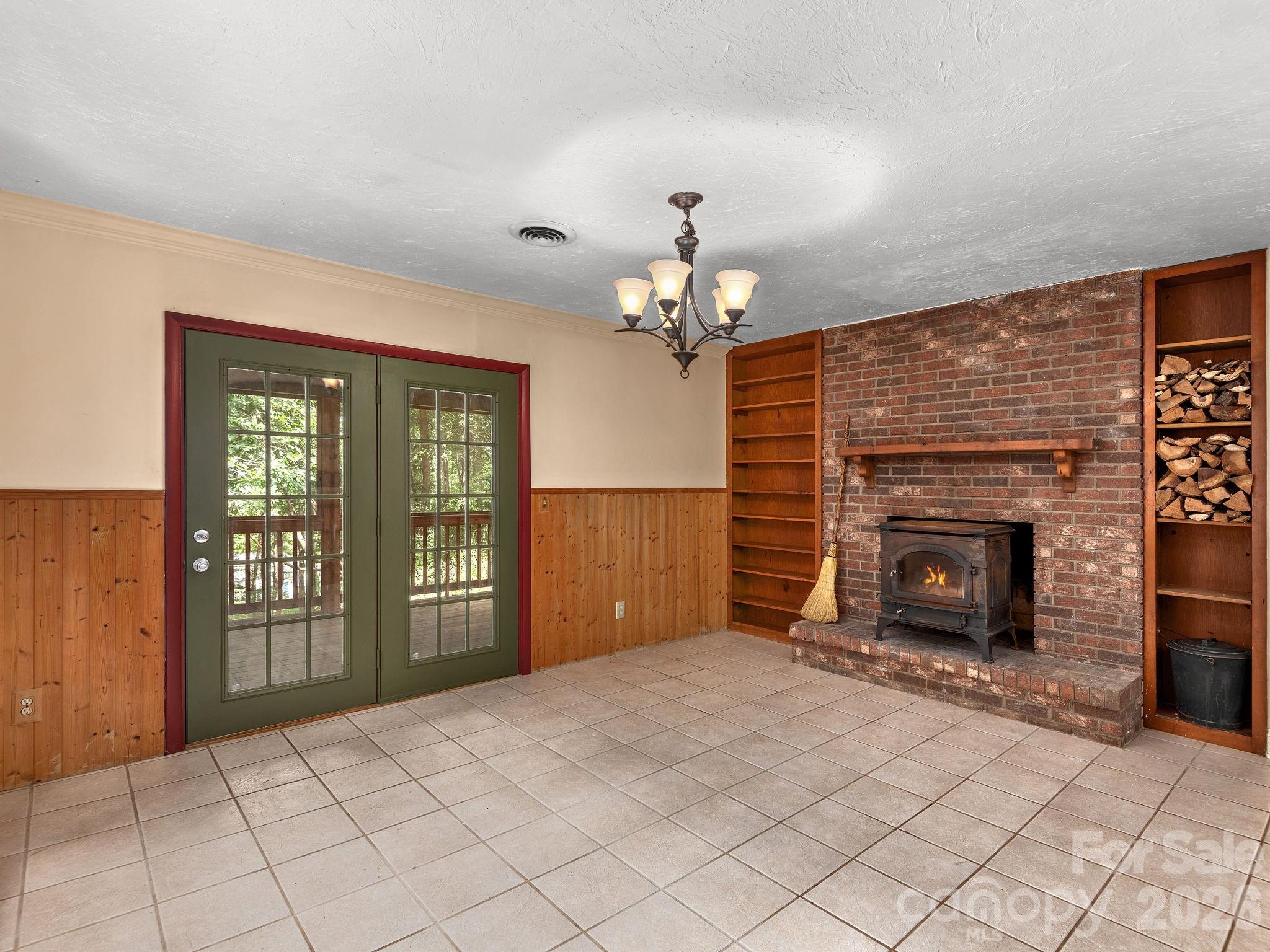 18 Wild Violet Lane Arden NC 28704