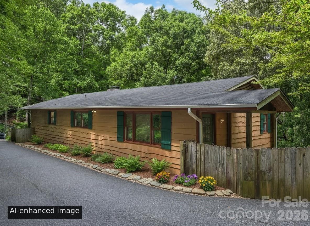 18 Wild Violet Lane Arden NC 28704