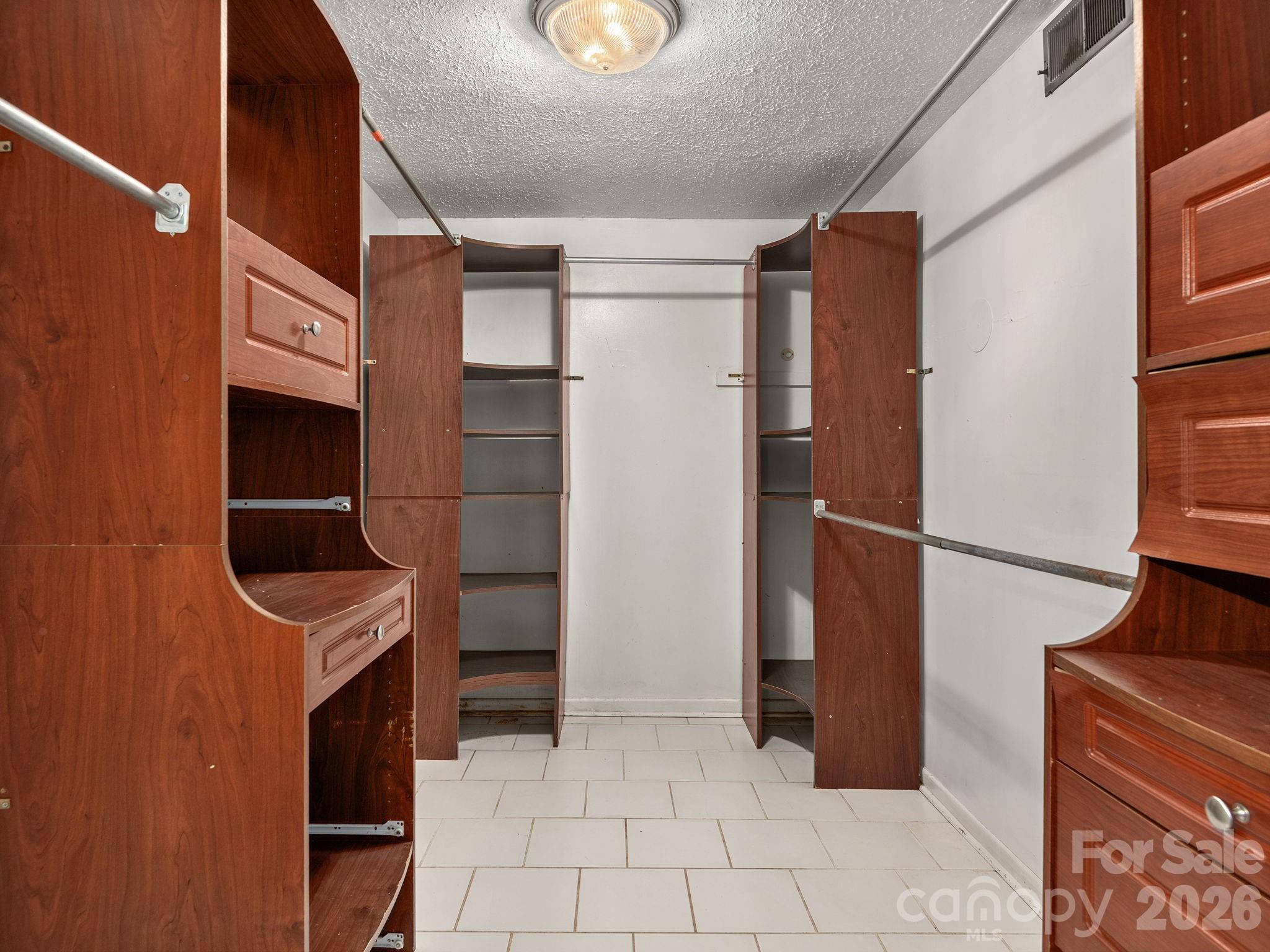 18 Wild Violet Lane Arden NC 28704