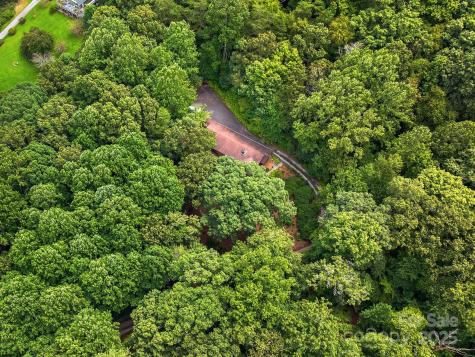 18 Wild Violet Lane Arden NC 28704