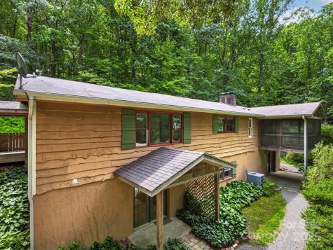 18 Wild Violet Lane Arden NC 28704