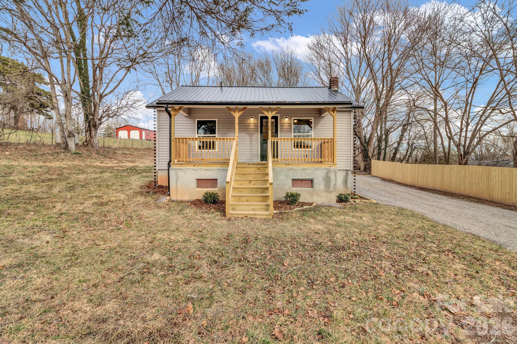 246 Marion Street Marion NC 28752