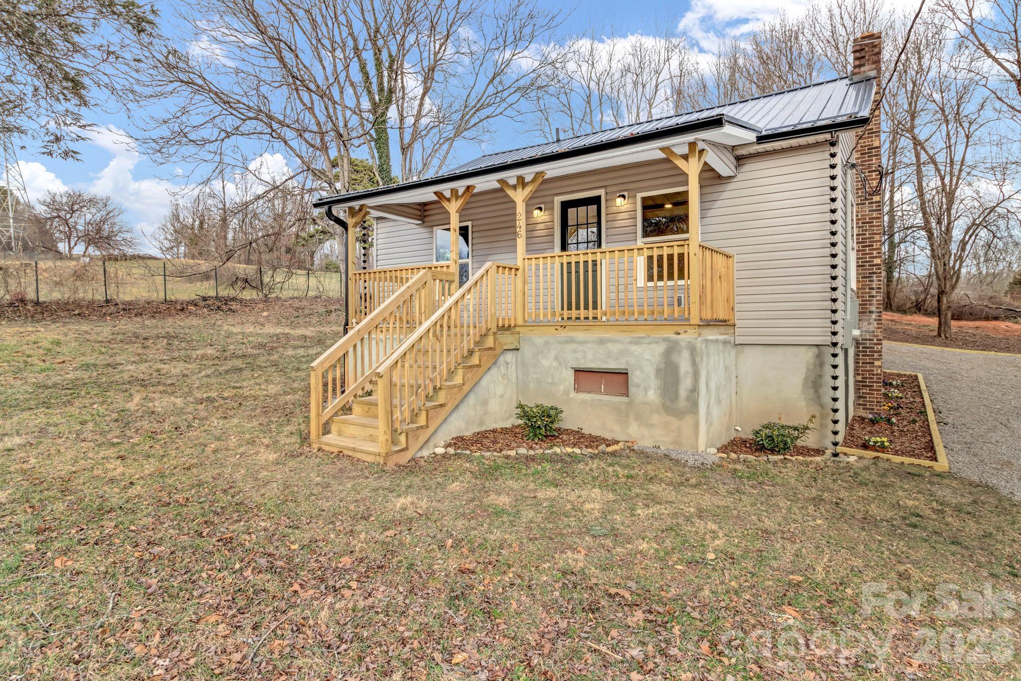246 Marion Street Marion NC 28752