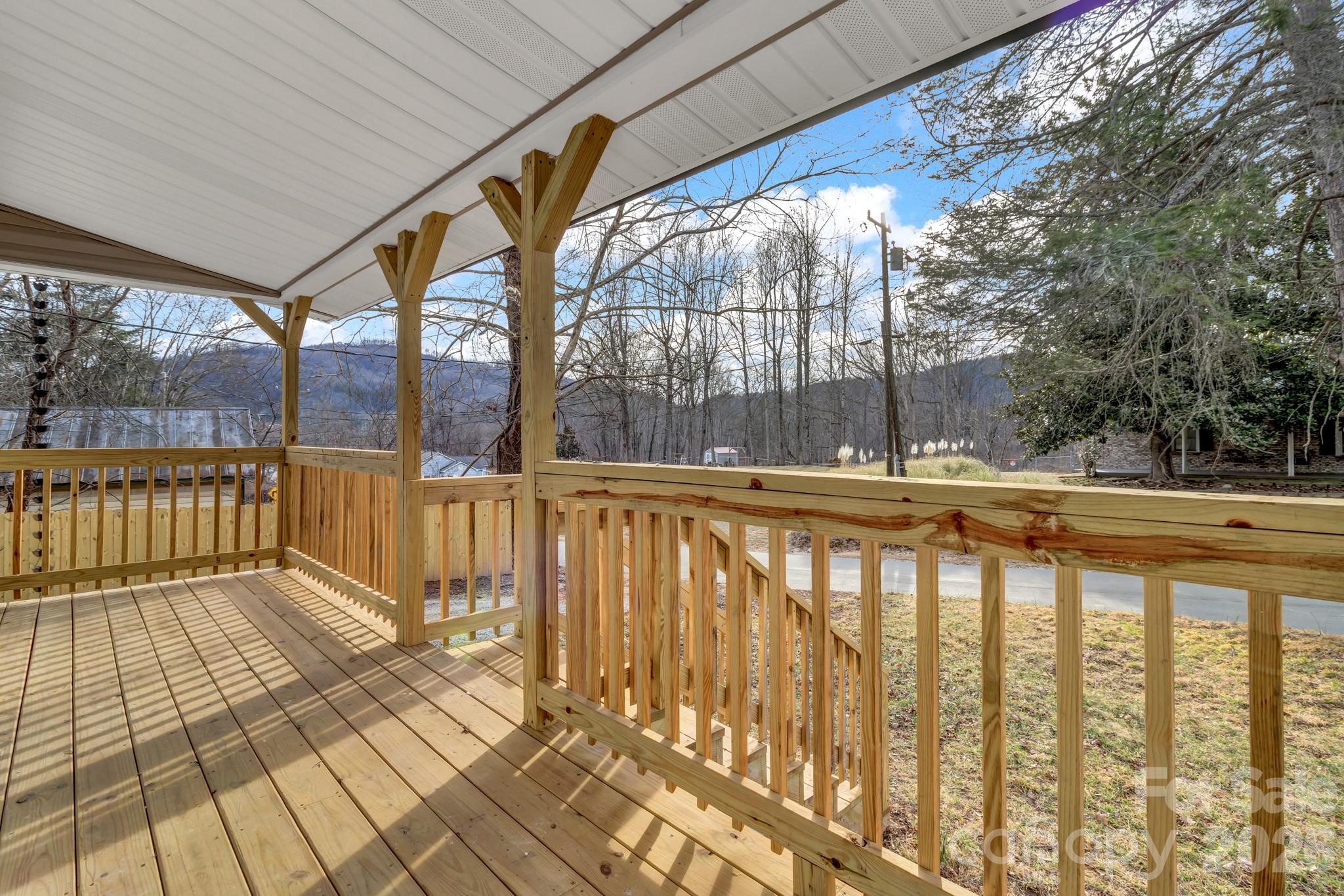 246 Marion Street Marion NC 28752