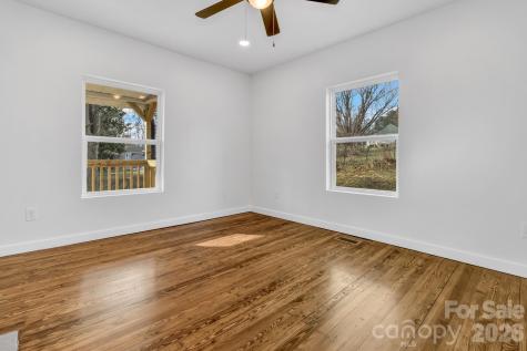 246 Marion Street Marion NC 28752