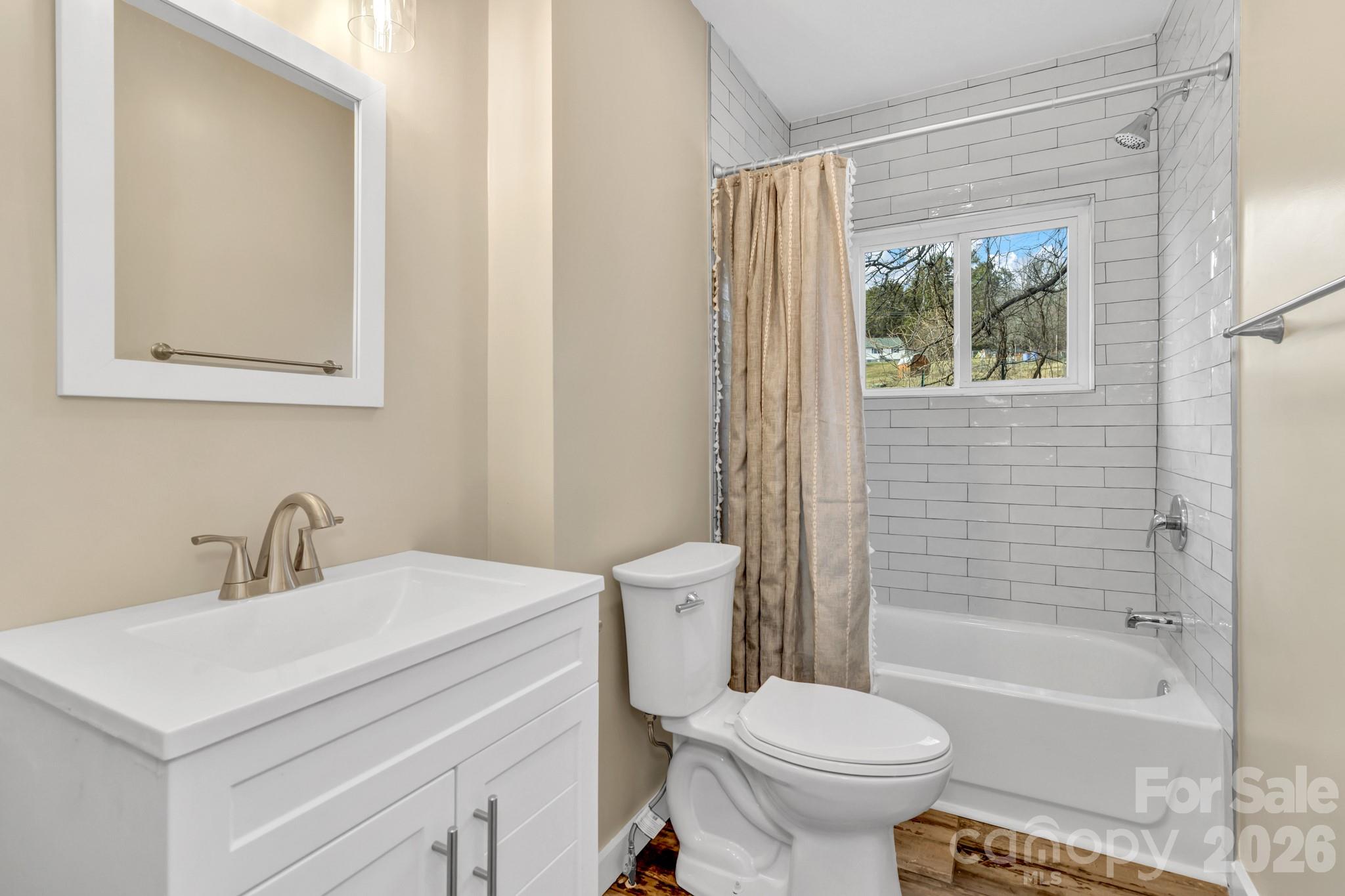 246 Marion Street Marion NC 28752