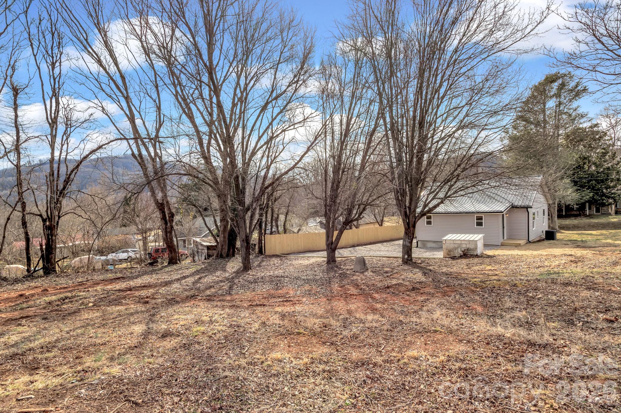 246 Marion Street Marion NC 28752