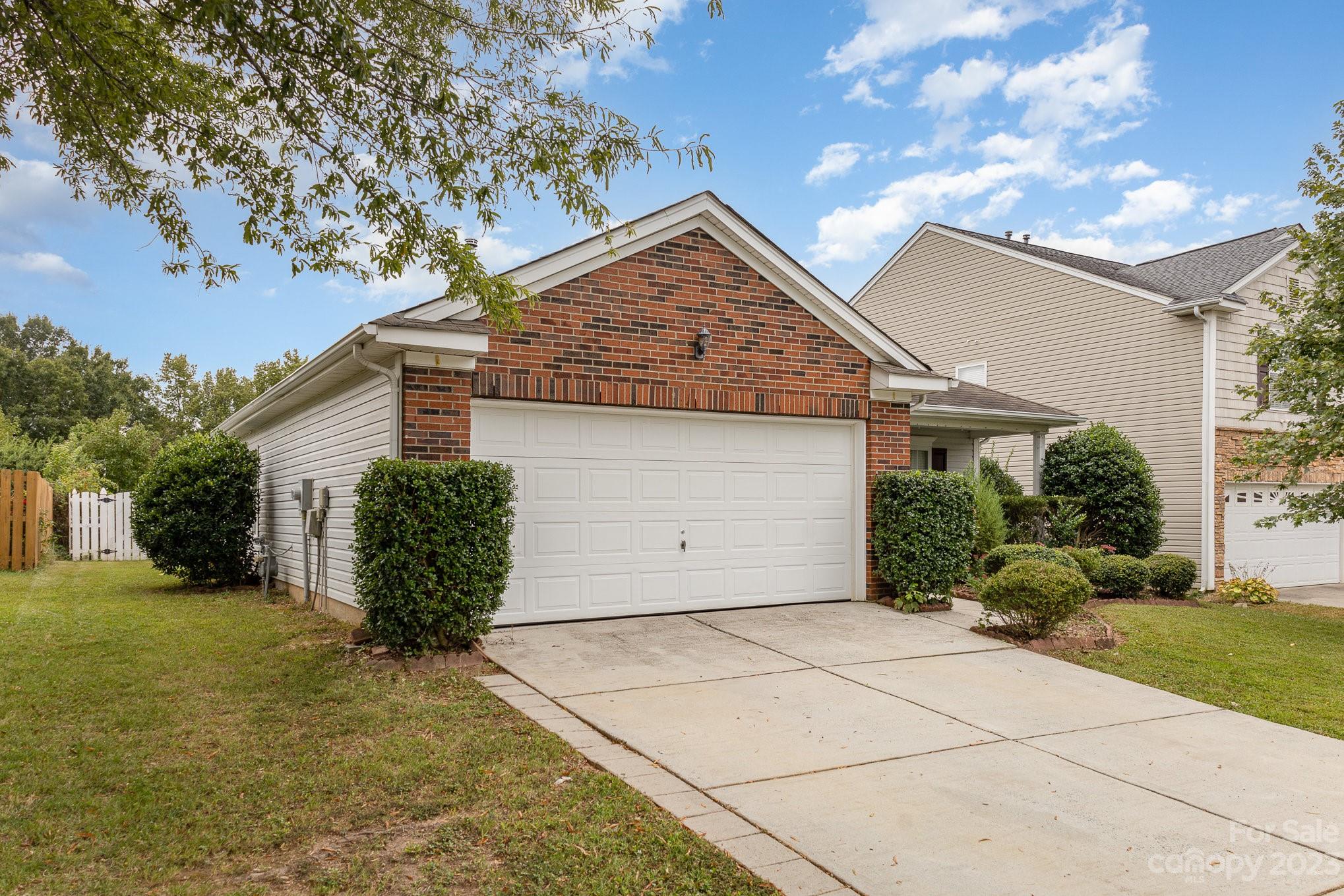 4723 Mortonhall Road Charlotte NC 28215