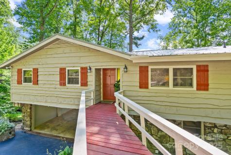 386 Country Club Drive Canton NC 28716