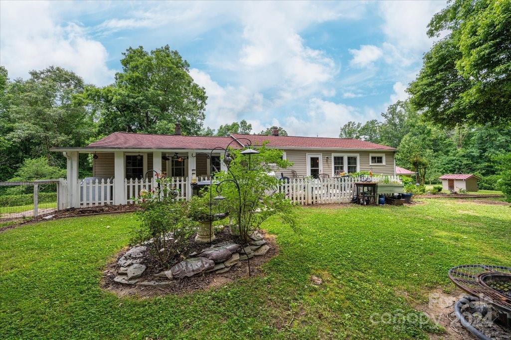 5102 Foreman Street Morganton NC 28655