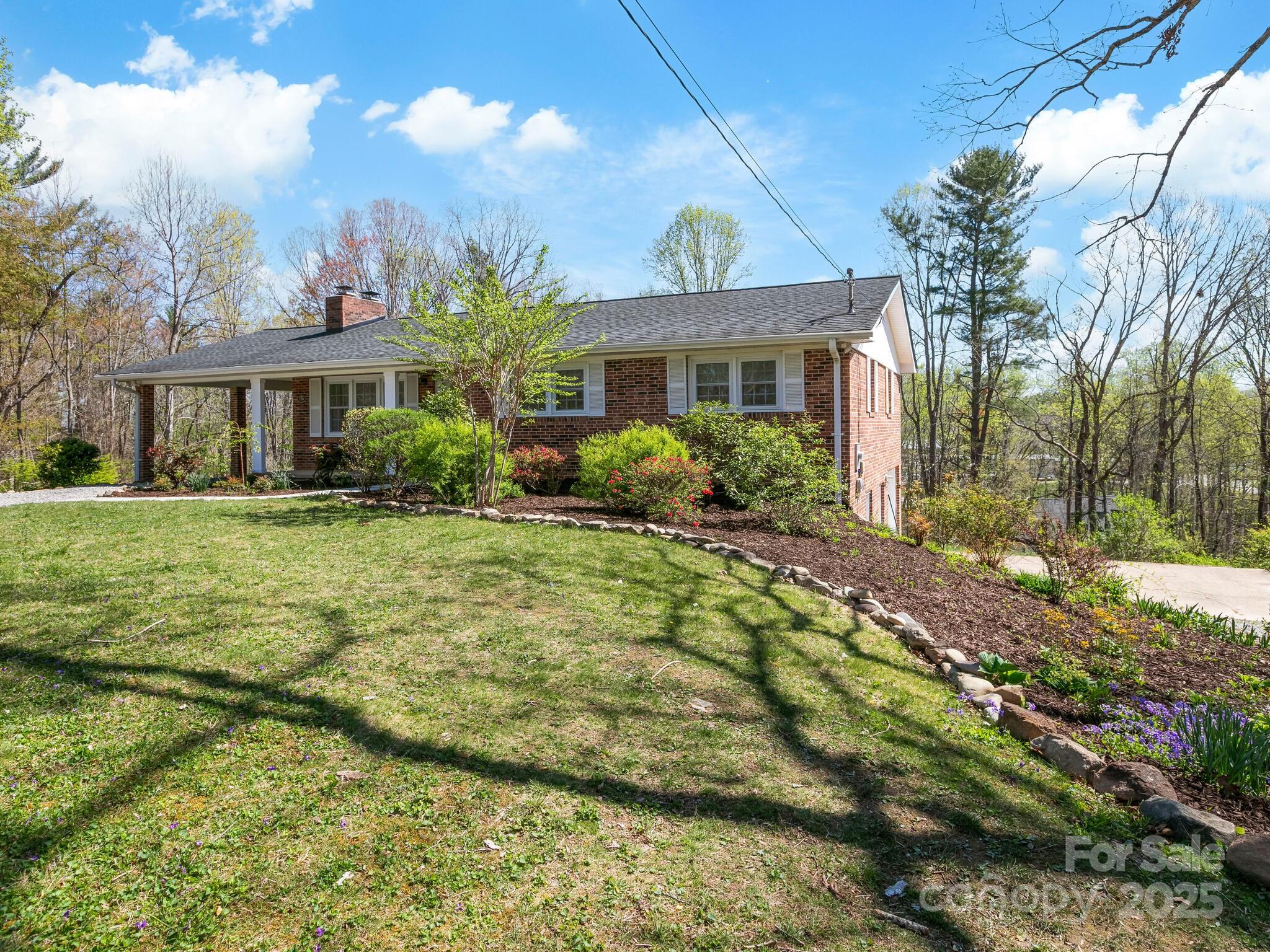 126 N Big Oak Drive Mills River NC 28759