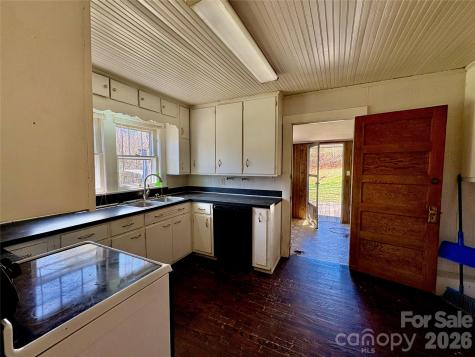 4366 Lynn Martin Lane Lenoir NC 28645