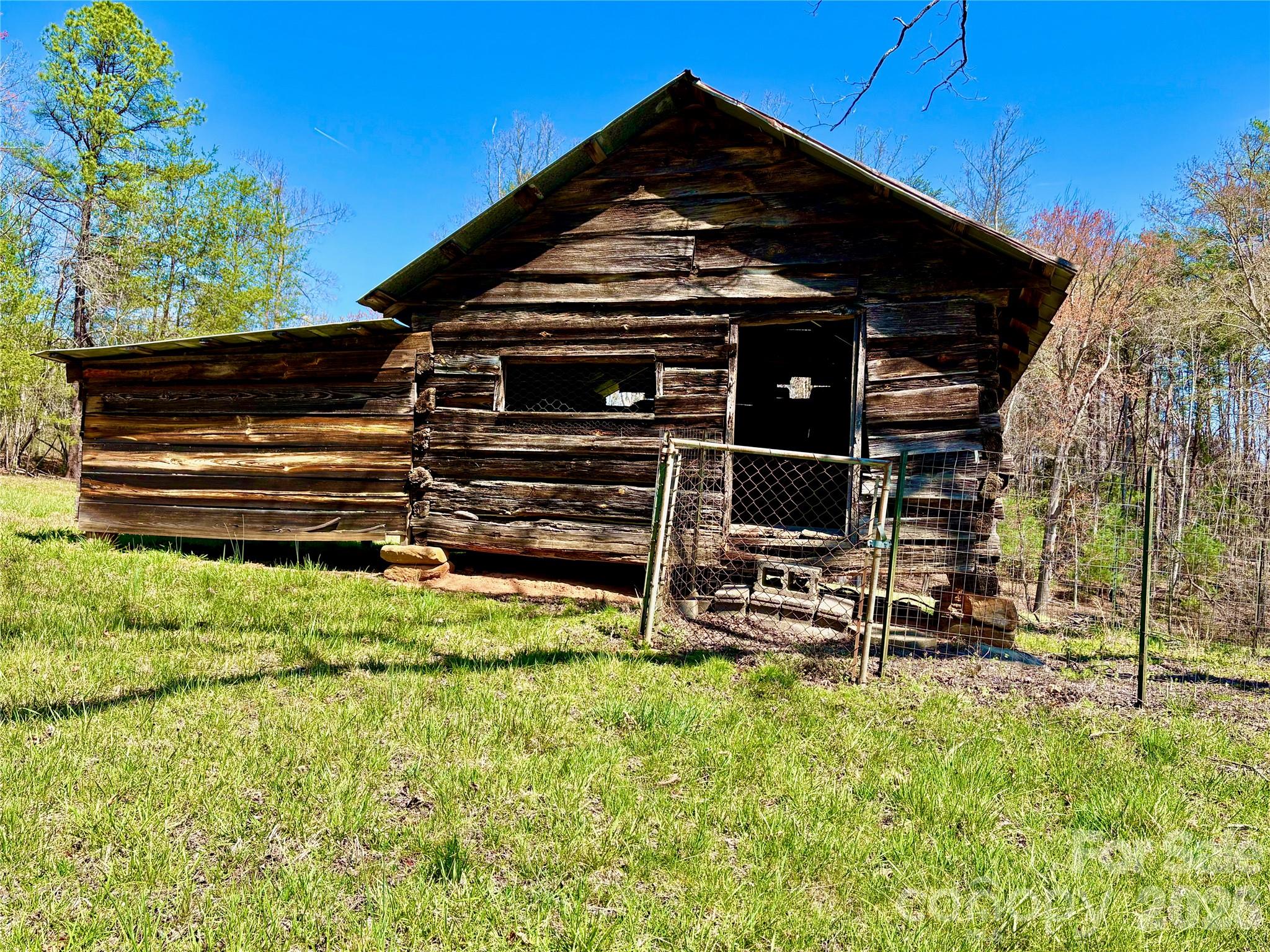 4366 Lynn Martin Lane Lenoir NC 28645