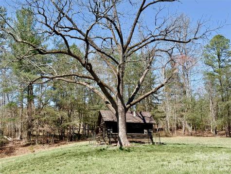 4366 Lynn Martin Lane Lenoir NC 28645