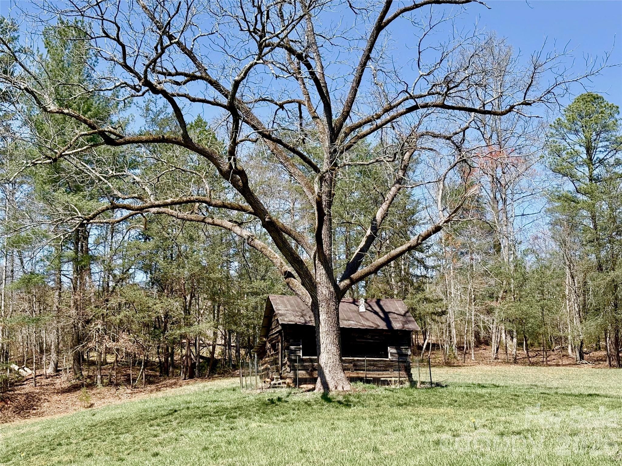 4366 Lynn Martin Lane Lenoir NC 28645