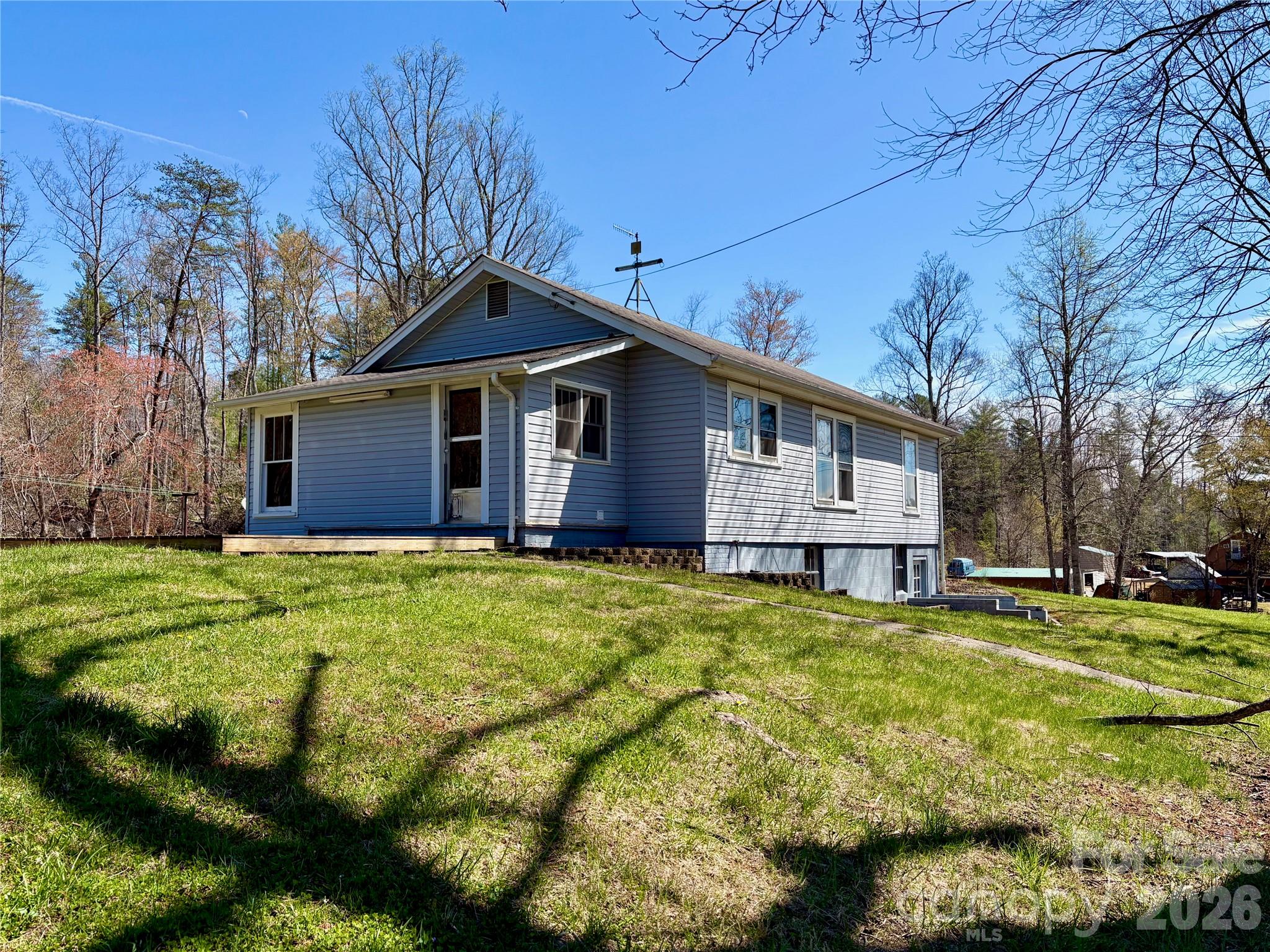 4366 Lynn Martin Lane Lenoir NC 28645