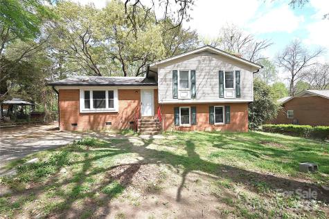 6126 Eagle Peak Drive Charlotte NC 28214