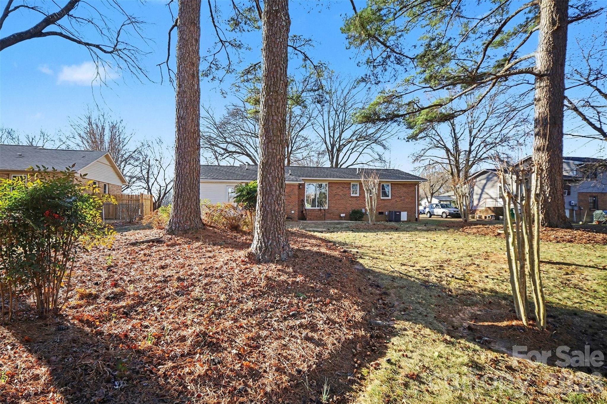 1733 Pondella Drive Charlotte NC 28213