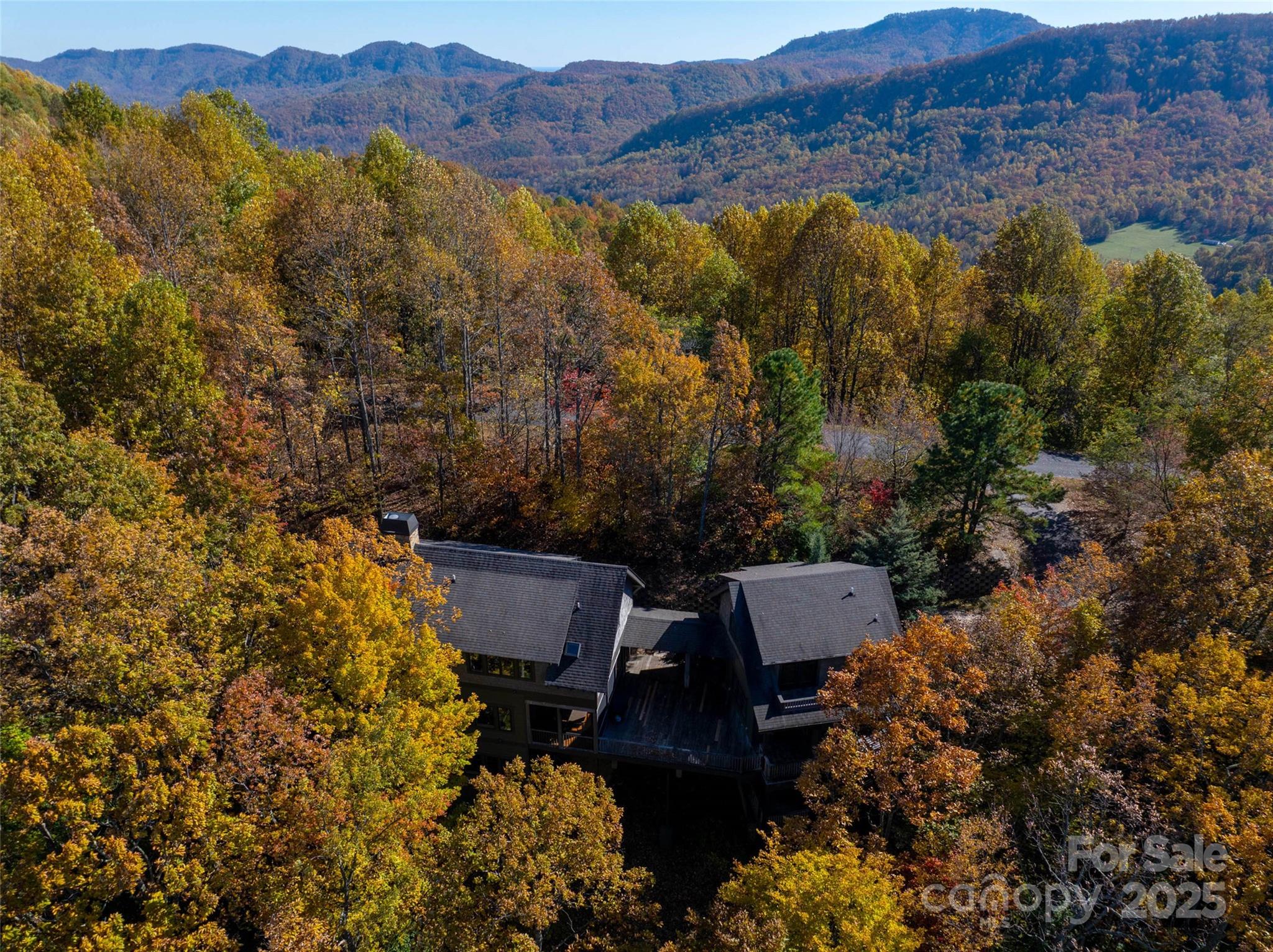 875 Creston Drive Black Mountain NC 28711