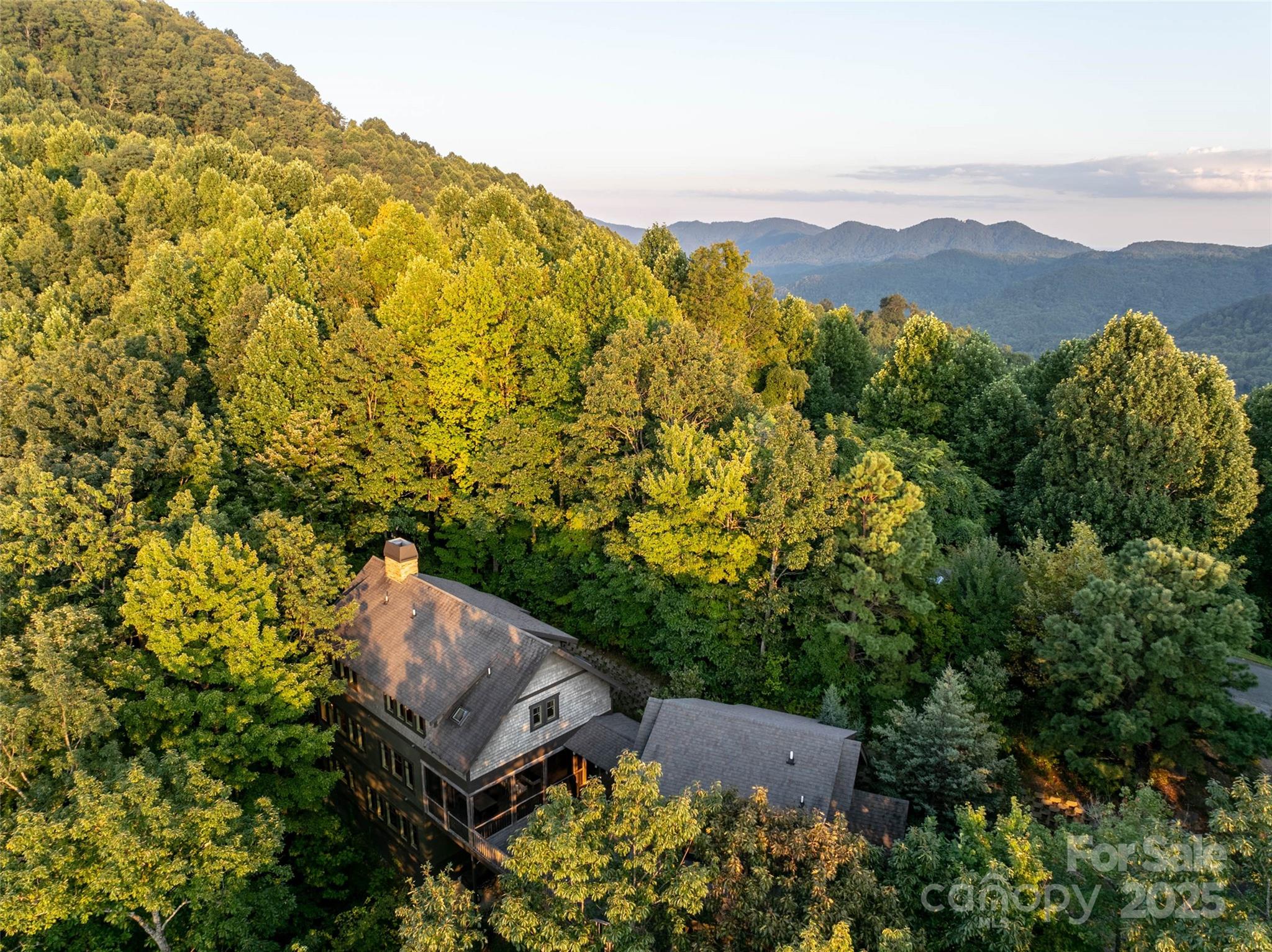 875 Creston Drive Black Mountain NC 28711