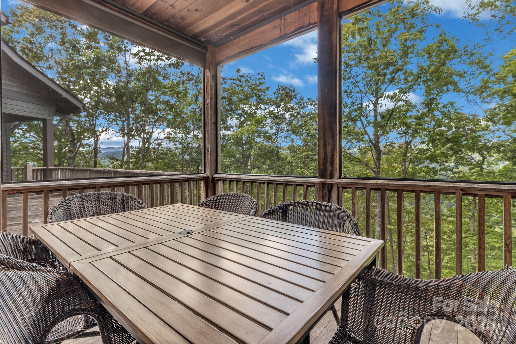 875 Creston Drive Black Mountain NC 28711