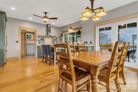 875 Creston Drive Black Mountain NC 28711