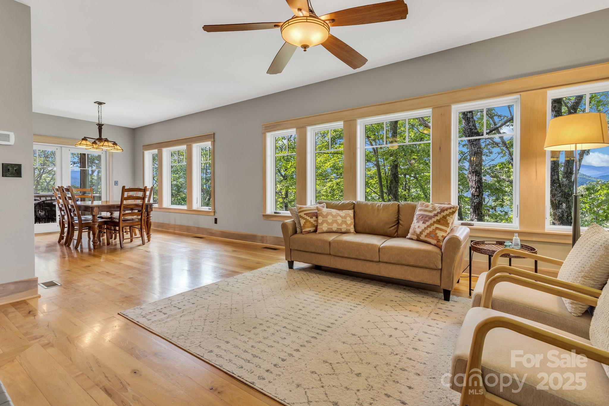 875 Creston Drive Black Mountain NC 28711