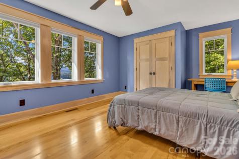 875 Creston Drive Black Mountain NC 28711