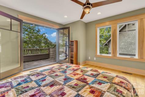 875 Creston Drive Black Mountain NC 28711