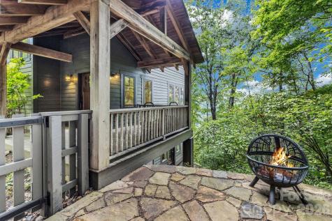875 Creston Drive Black Mountain NC 28711