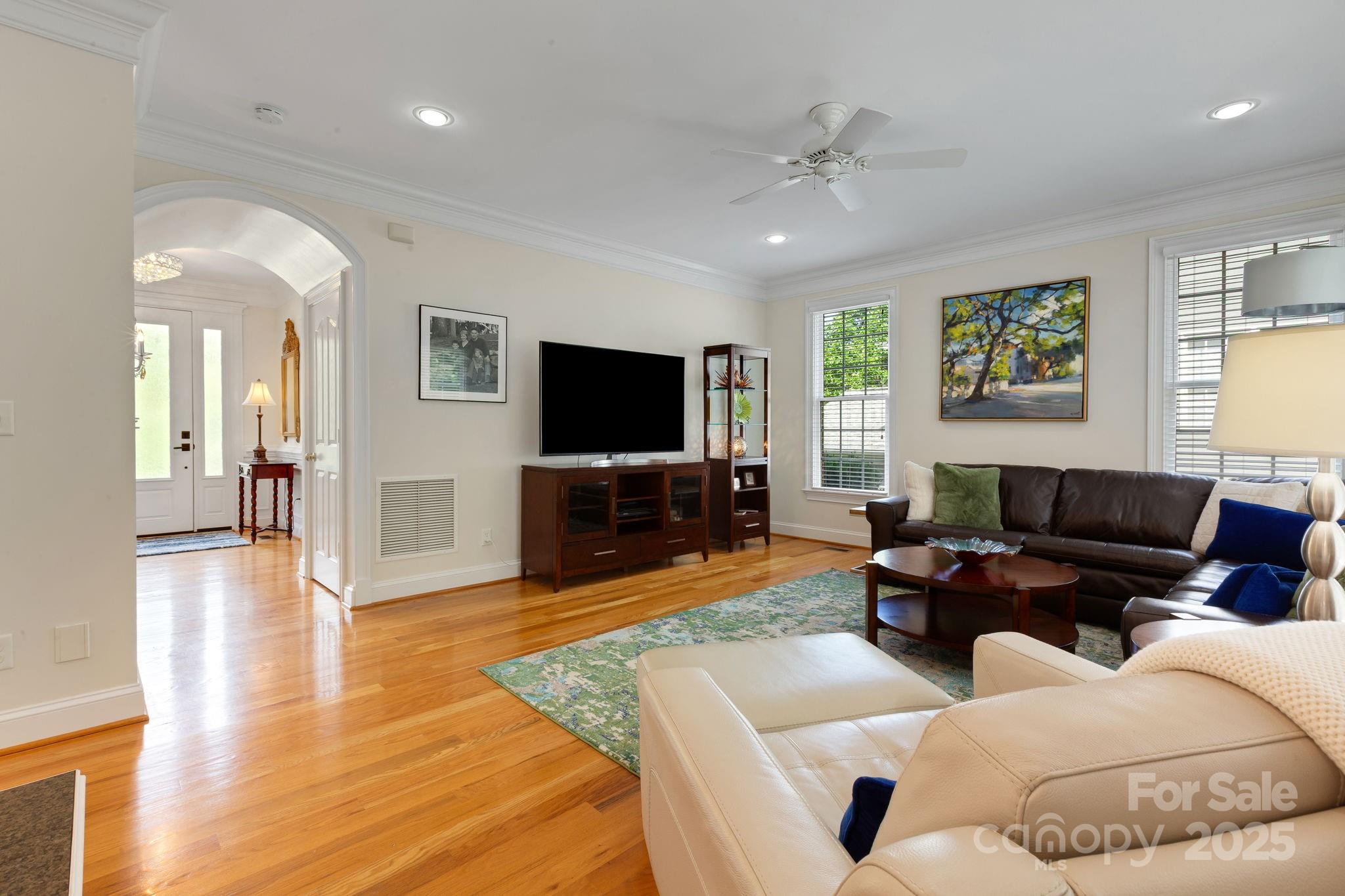 10 Ozark Spring Lane Asheville NC 28805