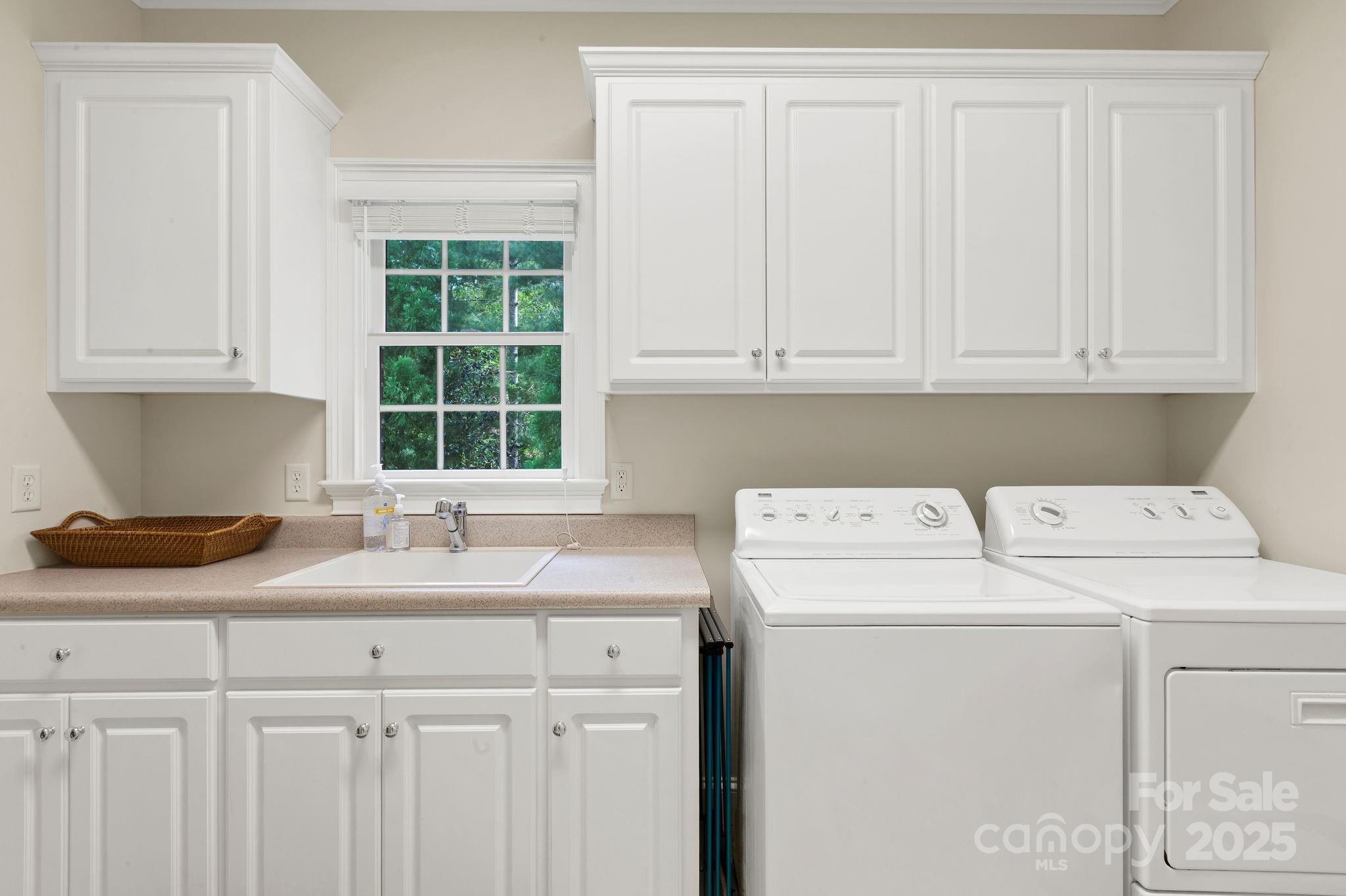 10 Ozark Spring Lane Asheville NC 28805