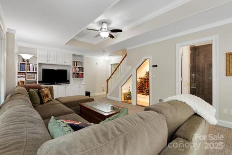 10 Ozark Spring Lane Asheville NC 28805