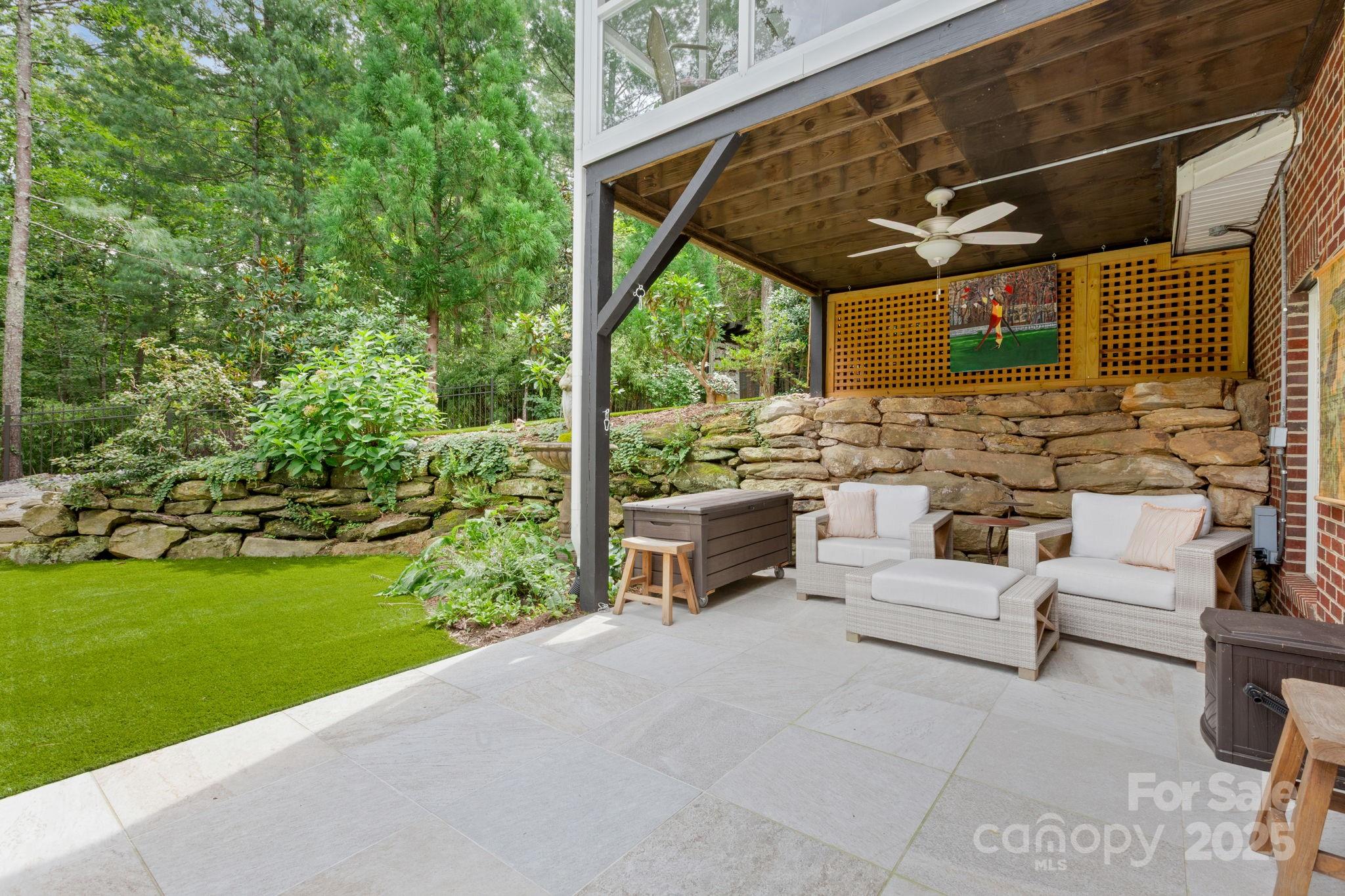 10 Ozark Spring Lane Asheville NC 28805