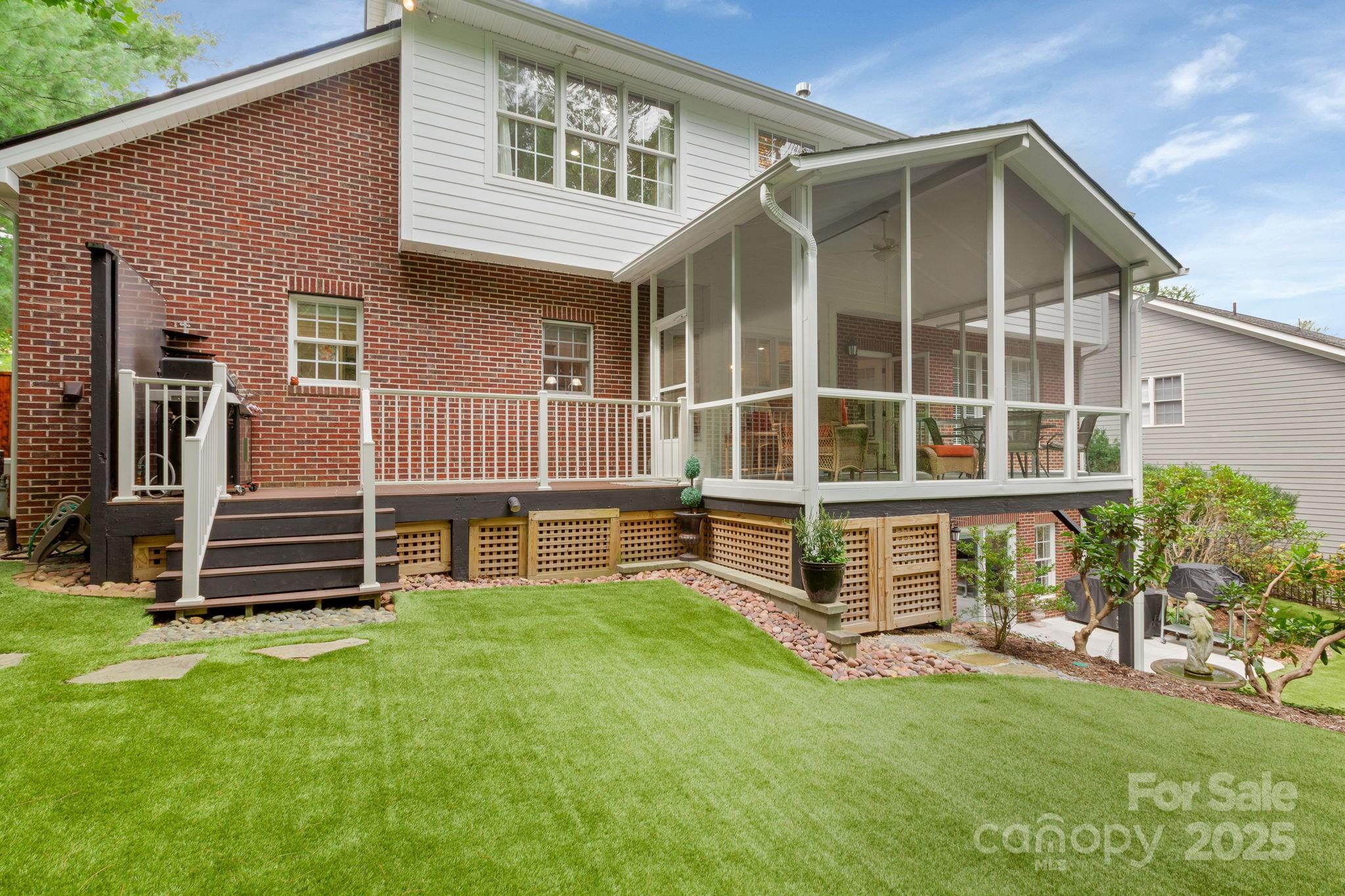 10 Ozark Spring Lane Asheville NC 28805