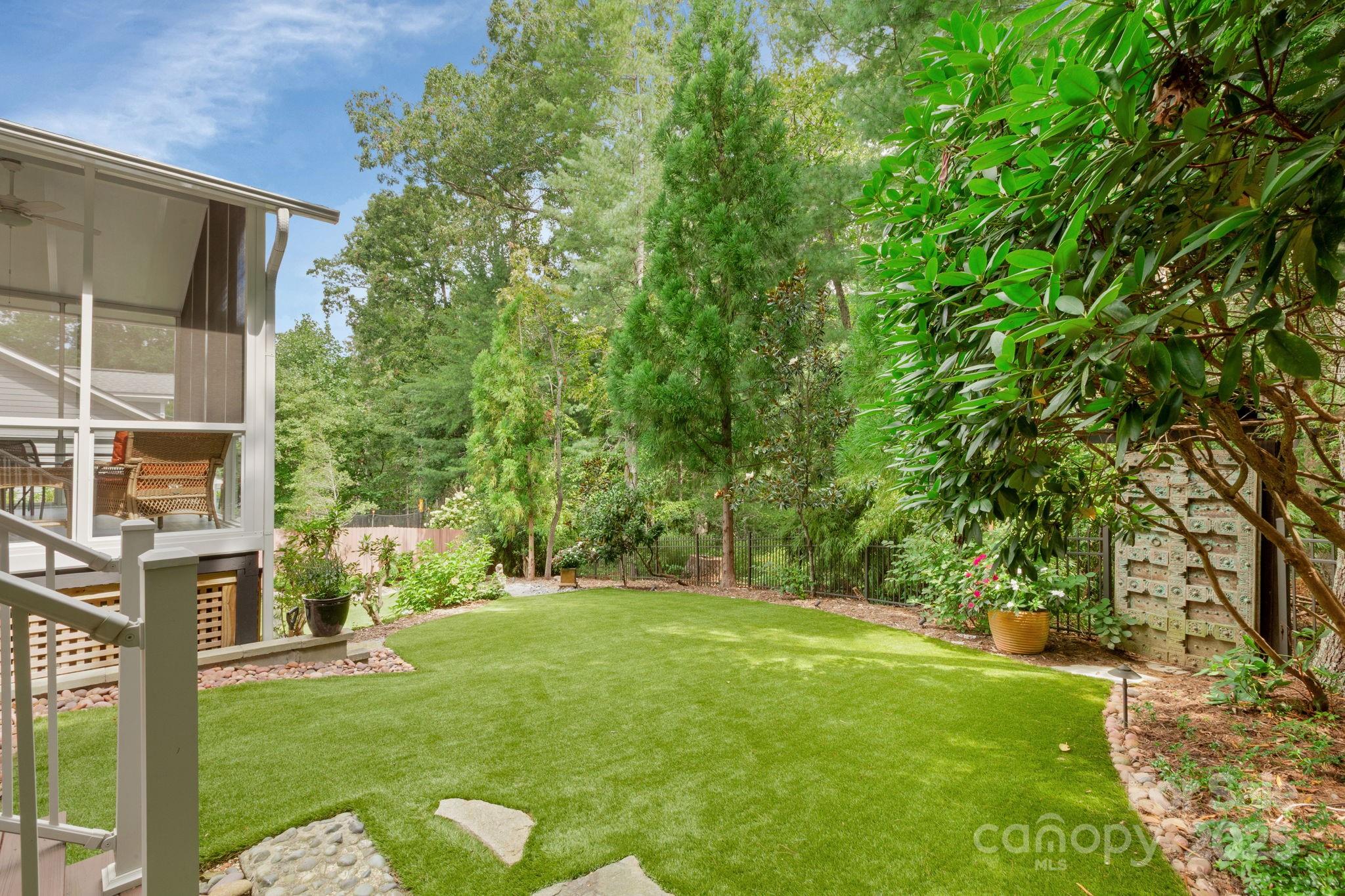 10 Ozark Spring Lane Asheville NC 28805