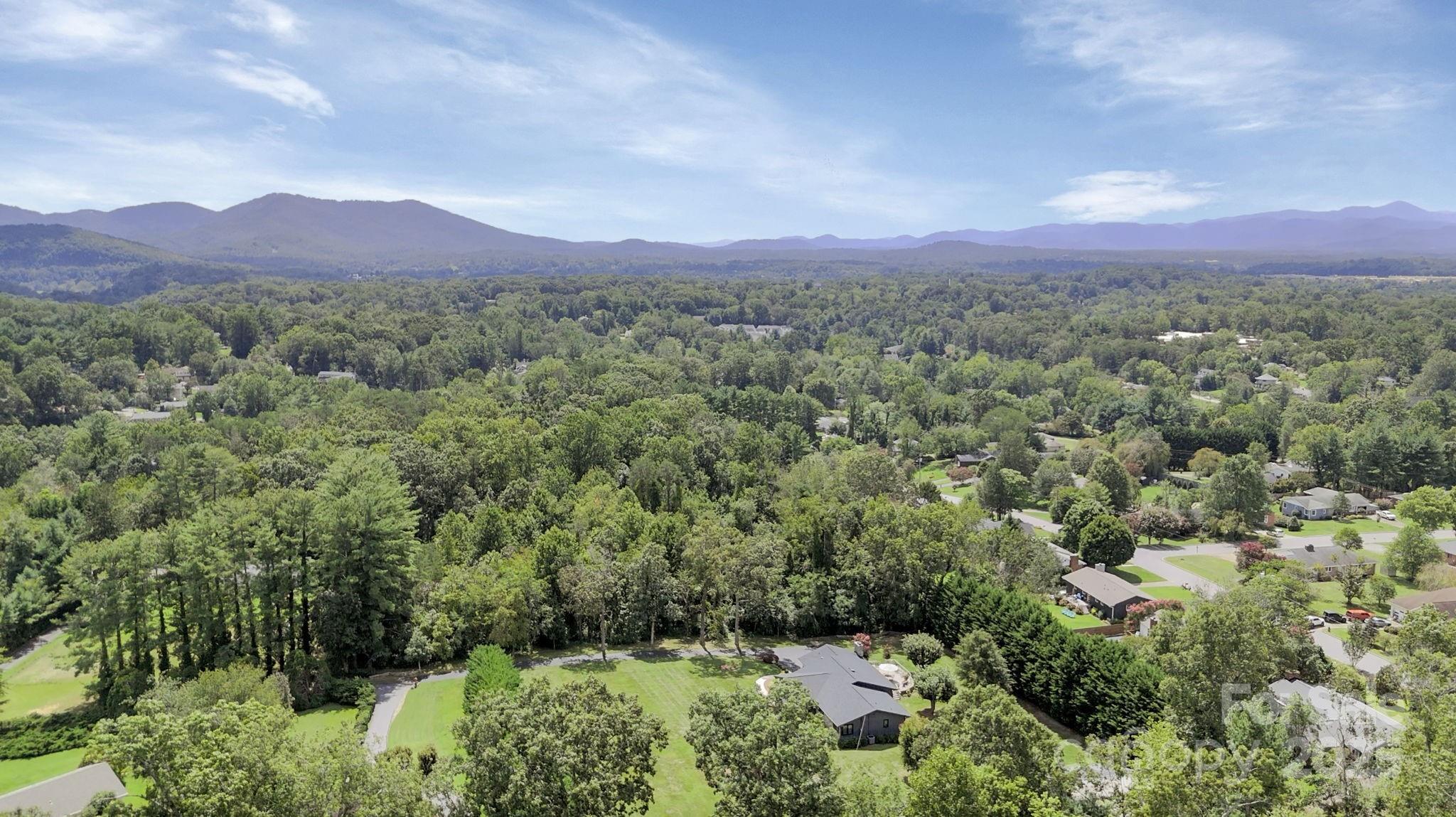 10 Ozark Spring Lane Asheville NC 28805