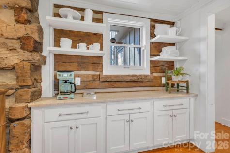 572 Skyland View Drive Blowing Rock NC 28605