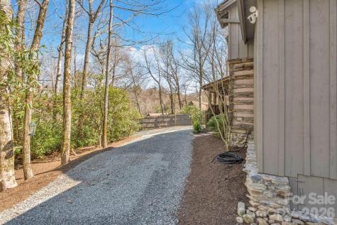 572 Skyland View Drive Blowing Rock NC 28605