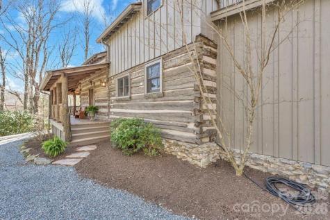 572 Skyland View Drive Blowing Rock NC 28605